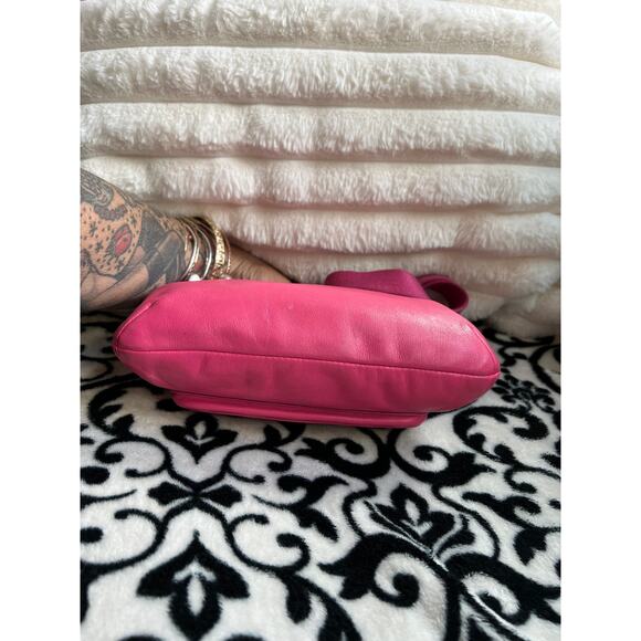 Hot Pink Leather Coach Crossbody with Turnlock - Picture 3 of 9